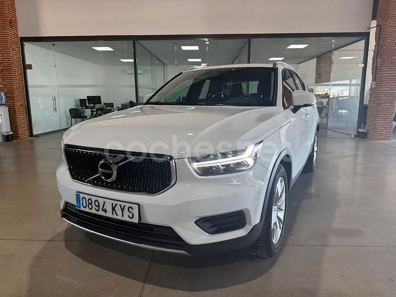 Blanco Usado 2019 Volvo XC40 SUV | 21.900 € (Precio justo) - Imagen 1/4