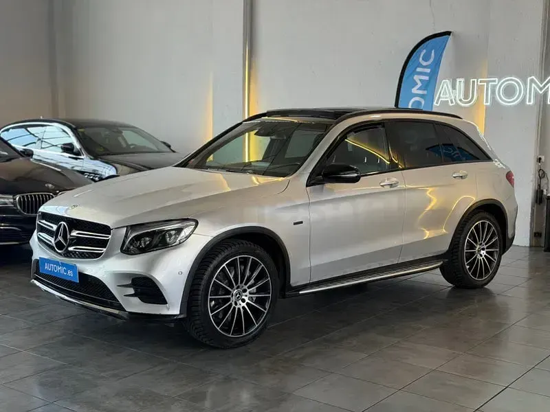 Usado Mercedes GLC350 320 CV (235 kW) 2018 Gris / plata SUV
