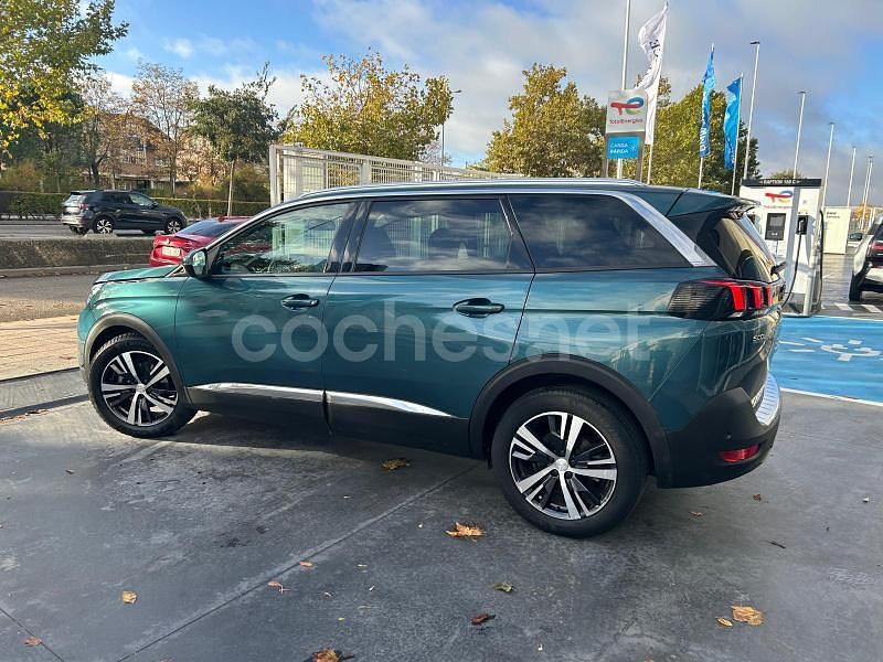 Usado Peugeot 5008 Allure 130 CV (95 kW) 2019 Azul SUV