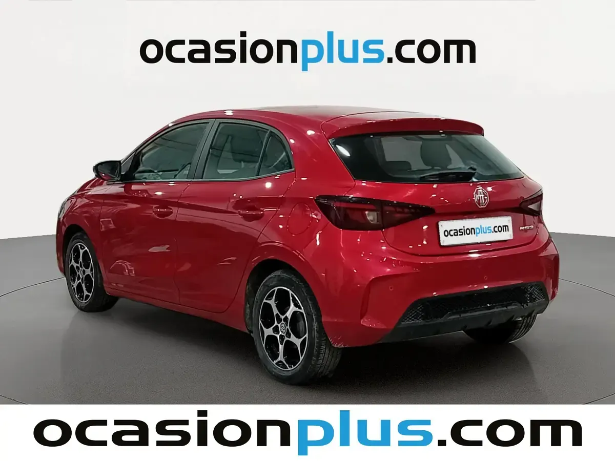 Usado MG MG3 Comfort 116 CV (85 kW) 2025 Rojo Utilitario