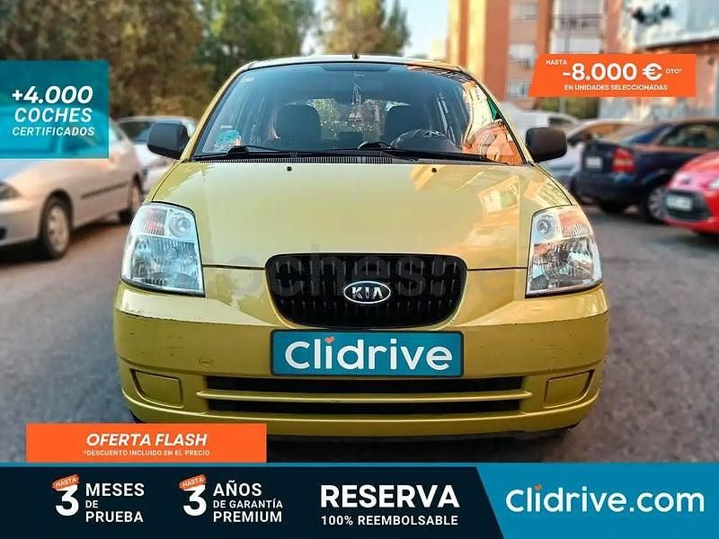 Usado Kia Picanto Active 65 CV (47 kW) 2006 Verde Utilitario