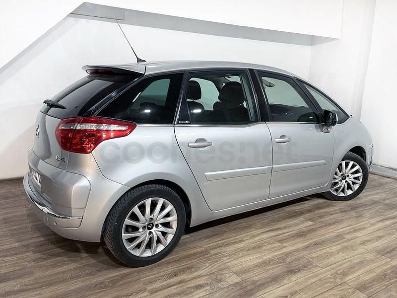 Usado Citroën C4 Picasso Exclusive 112 CV (82 kW) 2010 Gris / plata Monovolumen