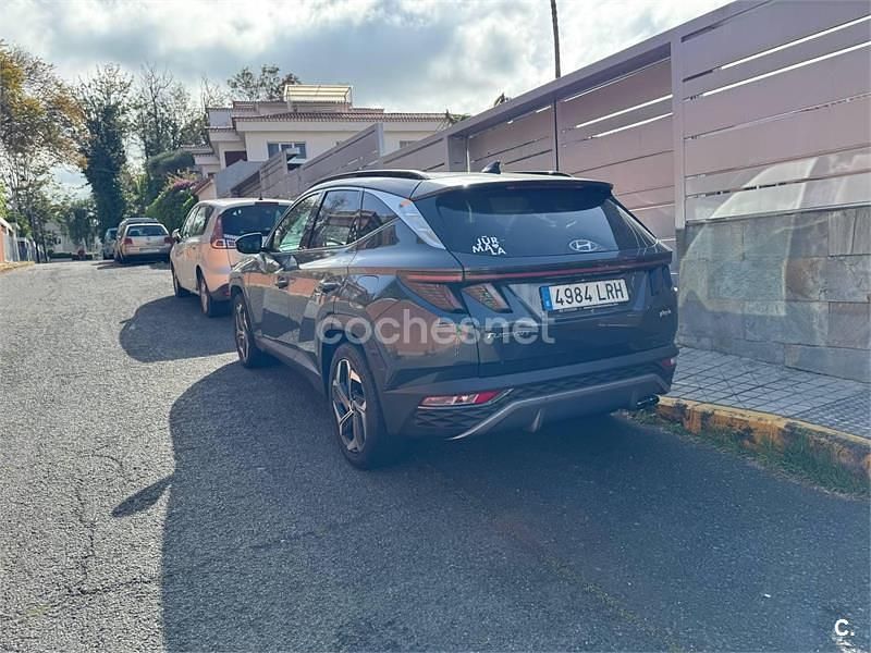 Usado Hyundai Tucson Style 265 CV (194 kW) 2021 Gris / plata SUV