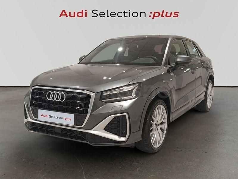 Usado Audi Q2 150 CV (110 kW) 2025 Gris / plata SUV