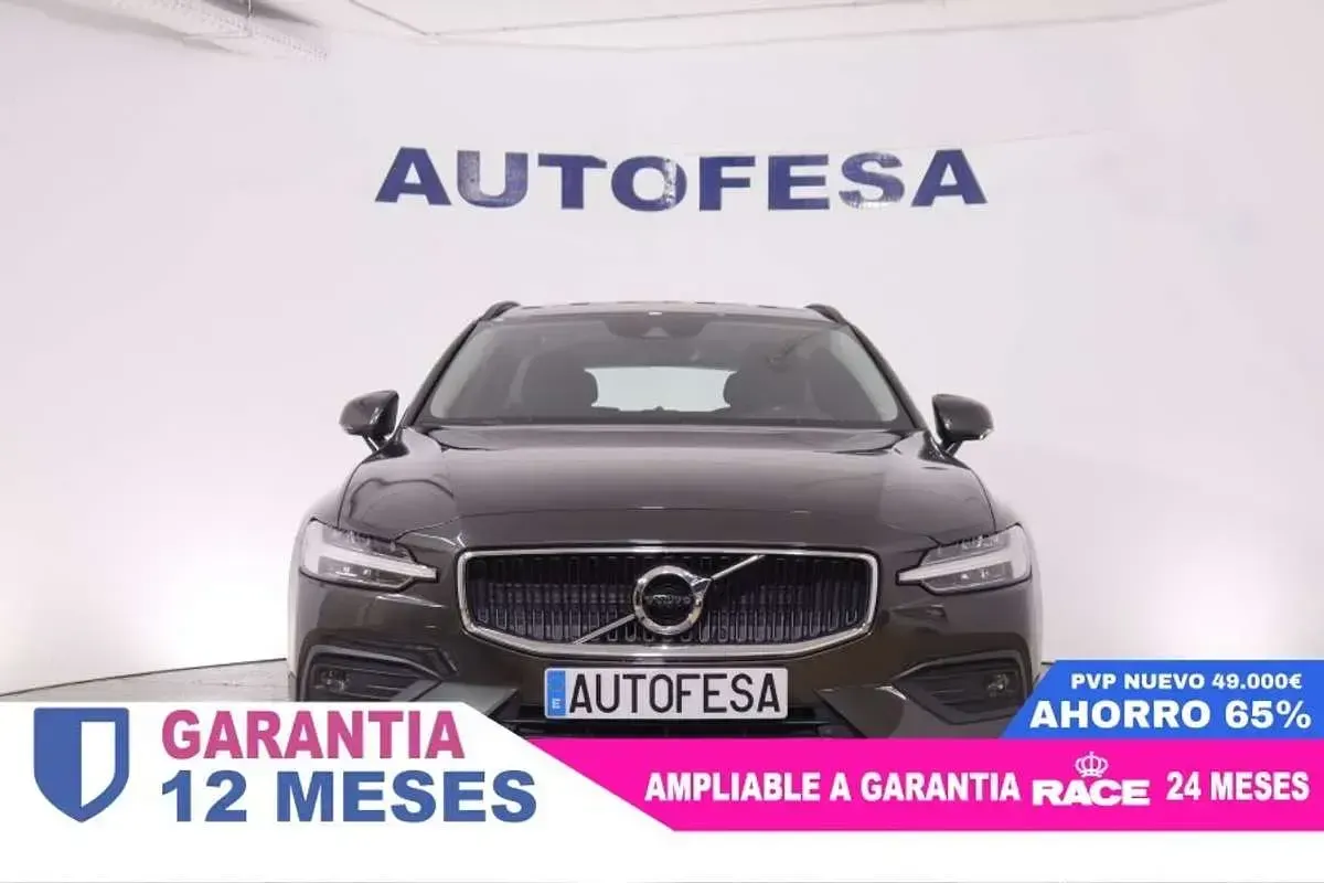 Usado Volvo V60 Momentum 150 CV (110 kW) 2019 Familiar
