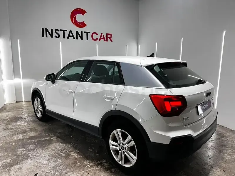 Usado Audi Q2 110 CV (80 kW) 2022 Blanco SUV