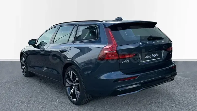 Nuevo Volvo V60 Plus 197 CV (144 kW) 2025 Azul Familiar
