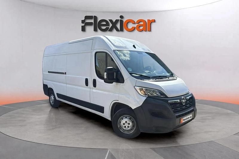 Blanco Usado 2022 Opel Movano Van | 19.890 € (Precio justo) - Imagen 1/4