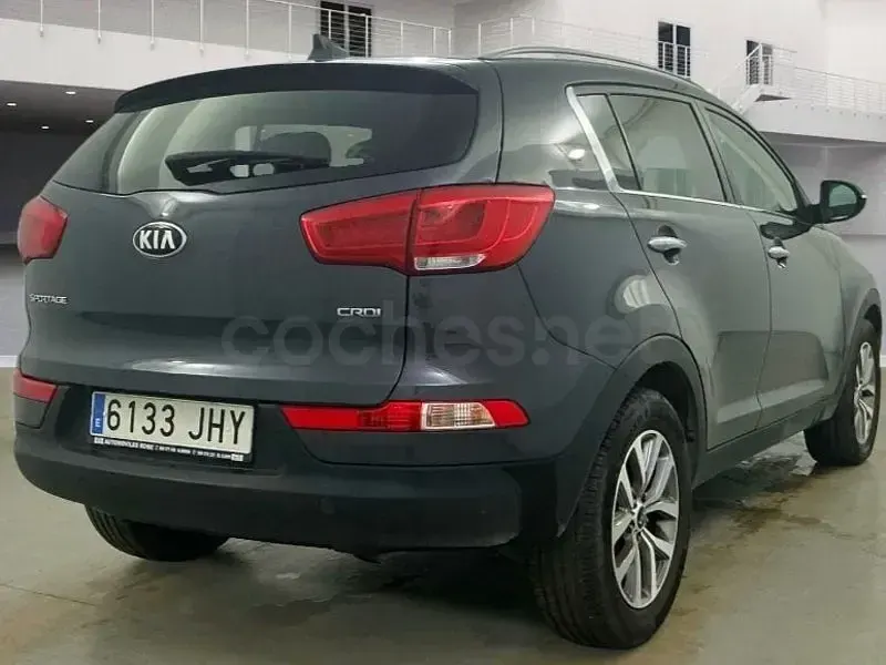 Usado Kia Sportage 136 CV (100 kW) 2015 Gris / plata SUV