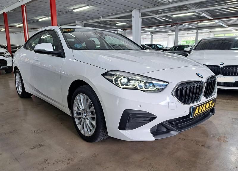 Usado BMW 218 136 CV (100 kW) 2021 Blanco Coupe