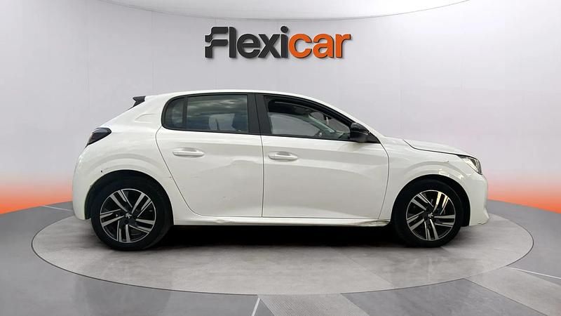 Usado Peugeot 208 Active 75 CV (55 kW) 2023 Blanco Utilitario