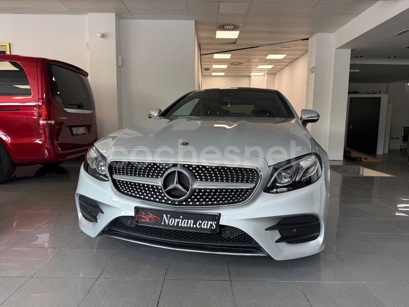 Usado Mercedes E220 194 CV (142 kW) 2020 Gris / plata Coupe