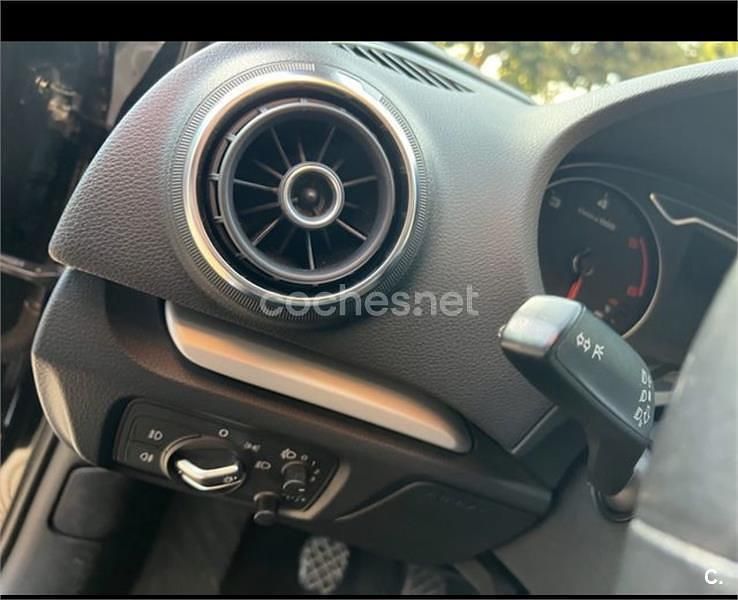 Negro Usado 2013 Audi A3 Sportback Ambition Berlina | 10.800 € (Precio justo) - Imagen 1/2