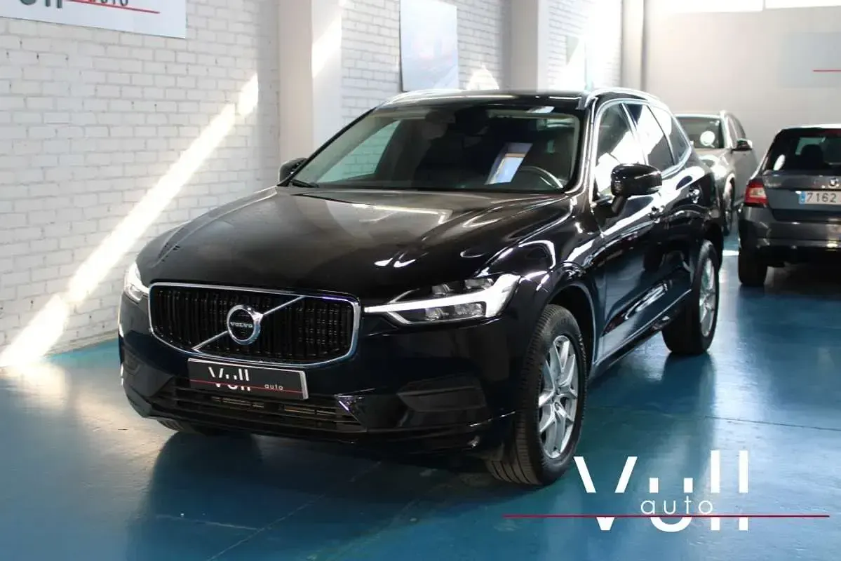Usado Volvo XC60 Momentum 190 CV (139 kW) 2018 Negro SUV