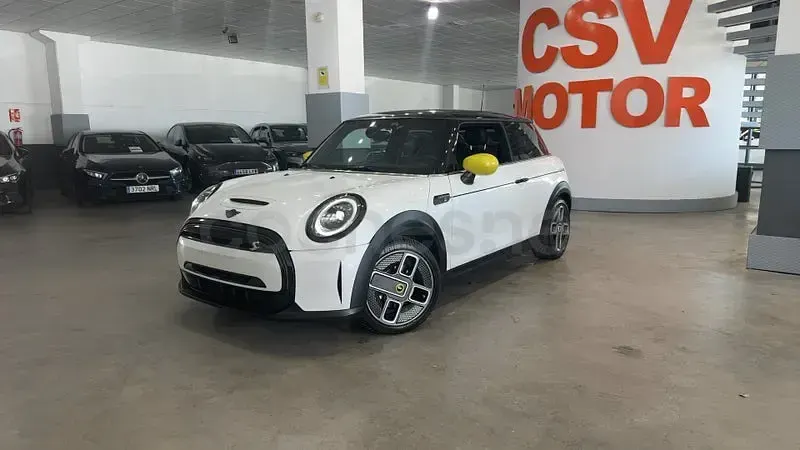 Usado Mini Cooper SE 135 kW (184 CV) 2024 Eléctrico Utilitario