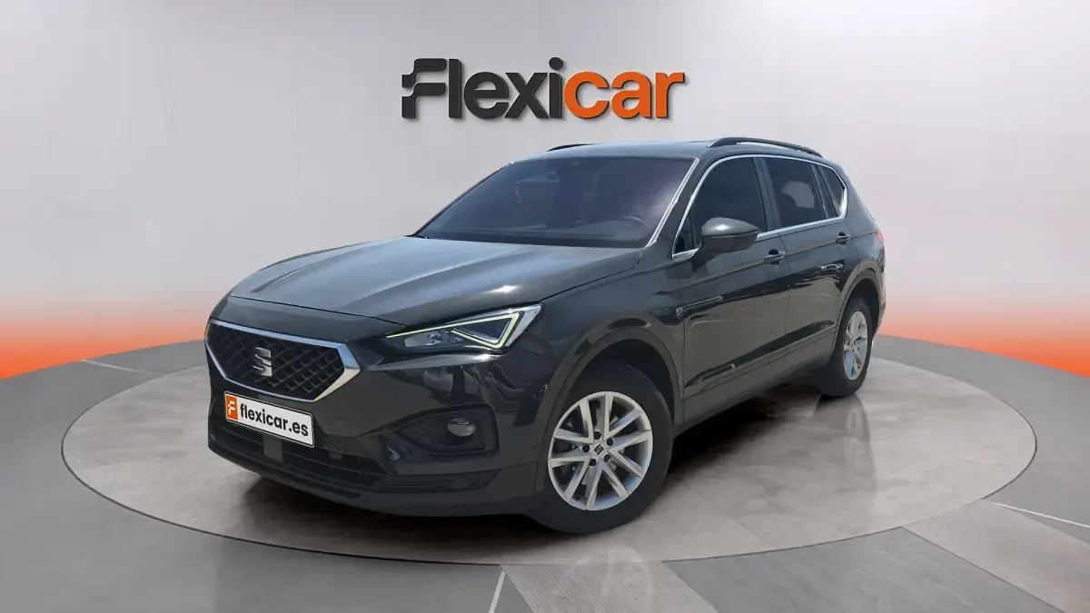 Usado Seat Tarraco Style 150 CV (110 kW) 2022 Gris SUV