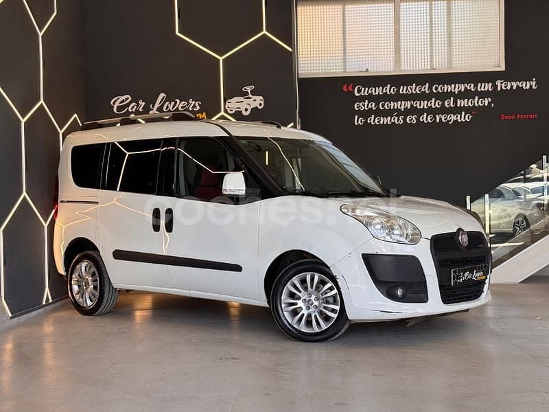Usado Fiat Doblò Emotion 105 CV (77 kW) 2015 Blanco Monovolumen