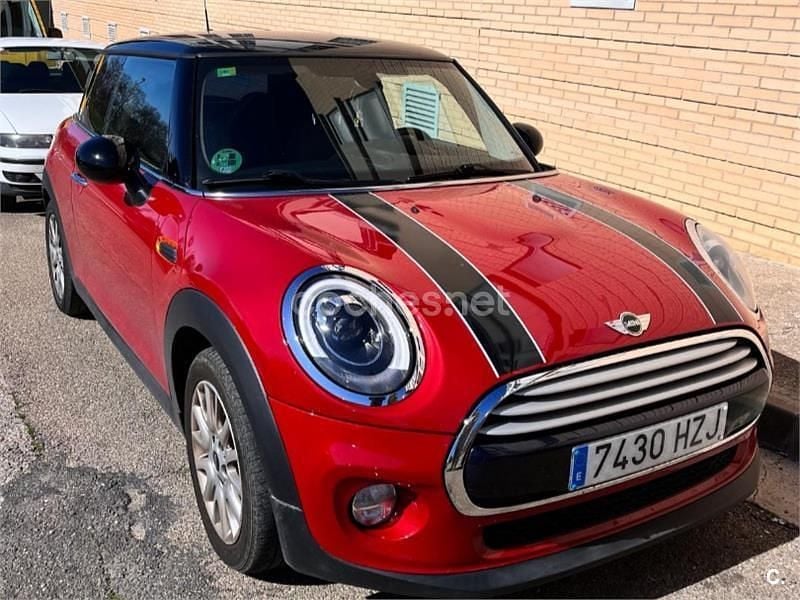 Usado Mini Cooper D 112 CV (82 kW) 2014 Granate Utilitario