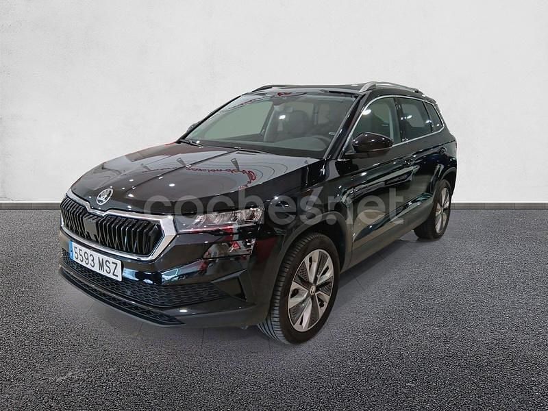 Negro Usado 2024 Skoda Karoq SUV | 32.690 € - Imagen 1/4