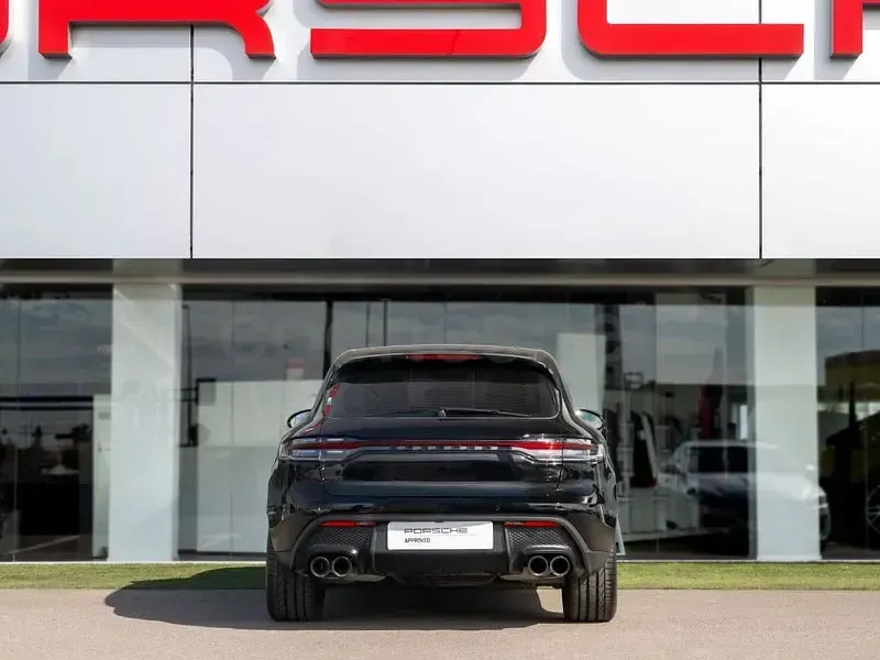 Usado Porsche Macan 265 CV (194 kW) 2022 Negro SUV