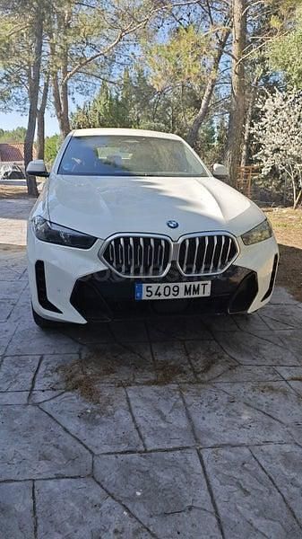 Usado BMW X6 M Sport 298 CV (219 kW) 2024 Blanco SUV