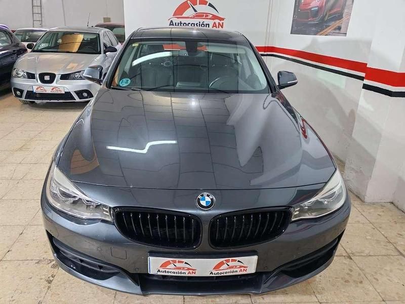 Usado BMW 318 Gran Turismo Sport Line 143 CV (105 kW) 2015 Gris Berlina