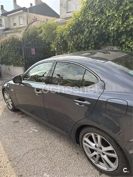 Usado Lexus IS250 President Line 208 CV (152 kW) 2007 Negro Berlina