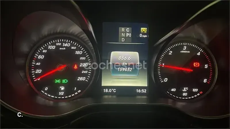 Usado Mercedes V250 Avantgarde 190 CV (139 kW) 2015 Negro Monovolumen