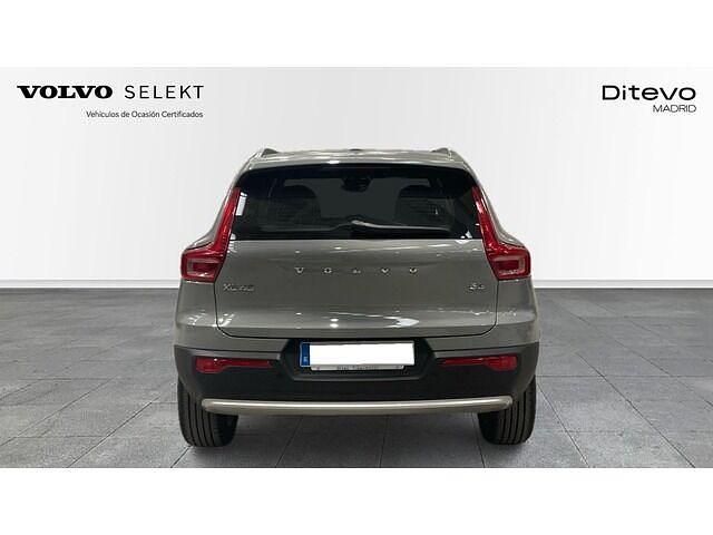 Usado Volvo XC40 Core 163 CV (119 kW) 2025 Gris SUV