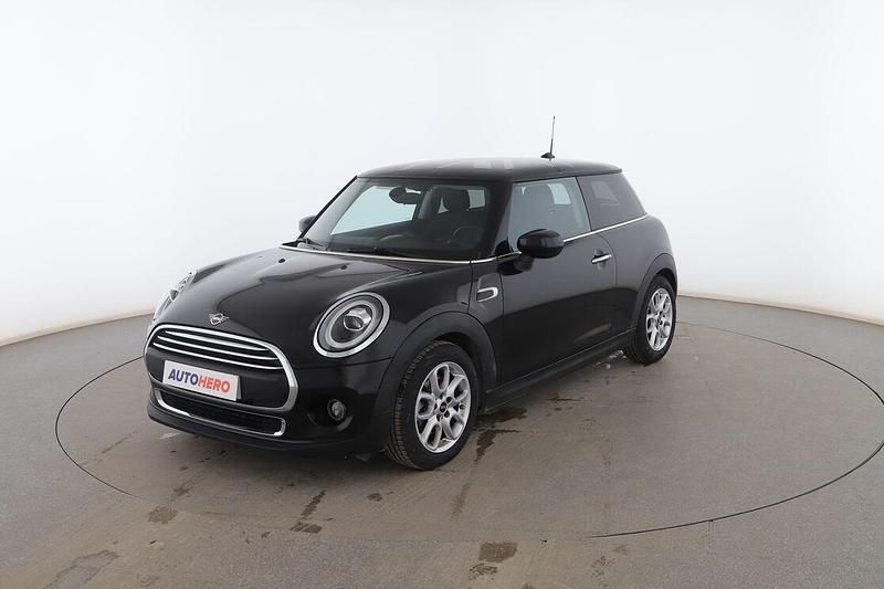 Usado Mini ONE 102 CV (75 kW) 2021 Negro Utilitario