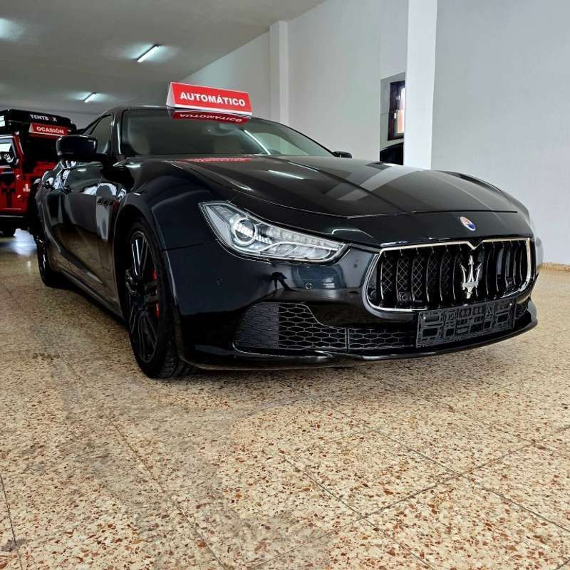 Negro Usado 2016 Maserati Ghibli Coupe | 34.999 € (Un poco caro) - Imagen 1/4
