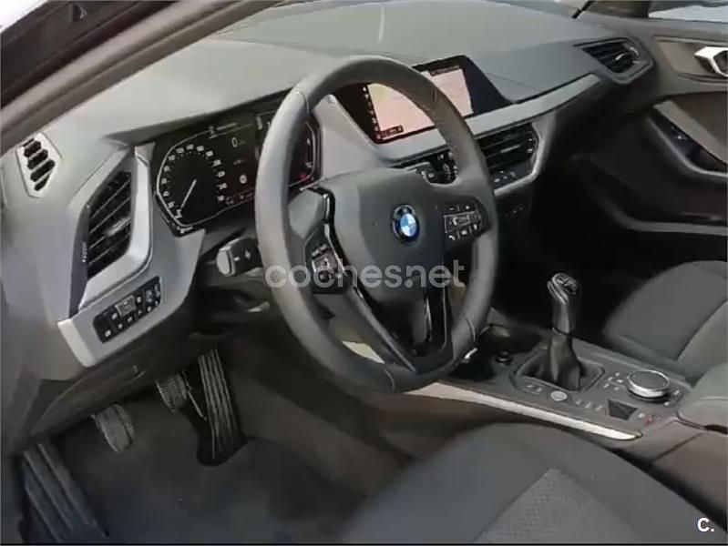 Usado BMW 116 116 HP (85 kW) 2019 Preto Citadino