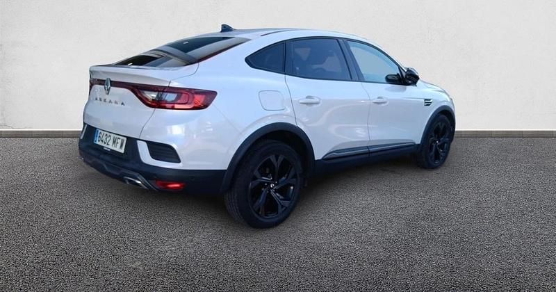 Usado Renault Arkana RS Line 140 CV (102 kW) 2023 SUV