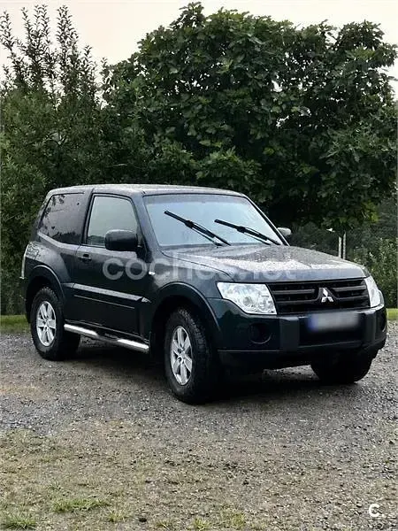 Usado Mitsubishi Montero Intense 160 CV (117 kW) 2007 Verde SUV