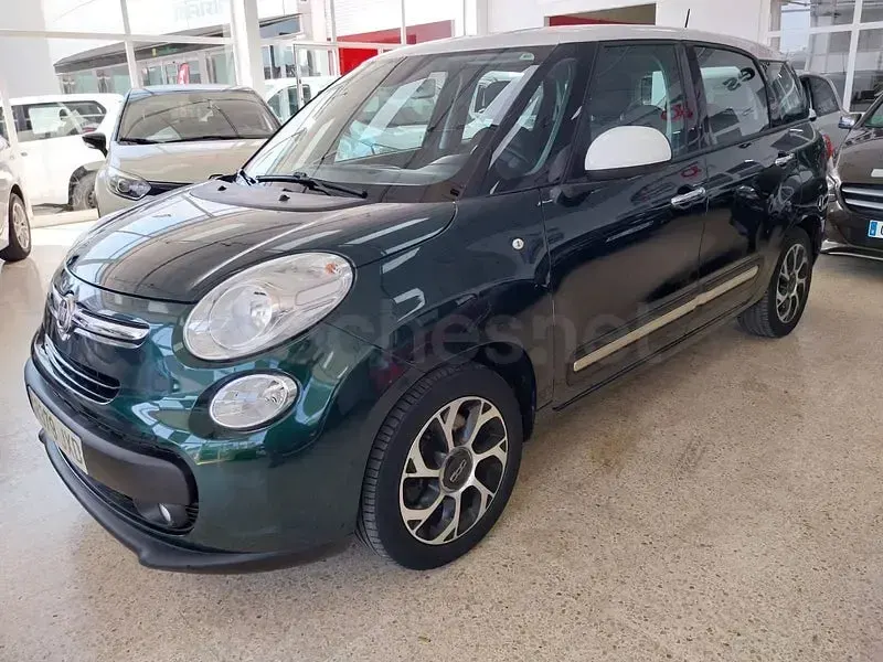 Usado Fiat 500L Lounge 120 CV (88 kW) 2019 Verde Monovolumen