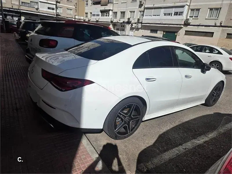 Usado Mercedes CLA200 Shooting Brake 163 CV (119 kW) 2021 Blanco Familiar