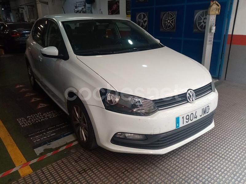 Blanco Usado 2016 VW Polo Advance Berlina | 9990 € (Precio justo) - Imagen 1/4
