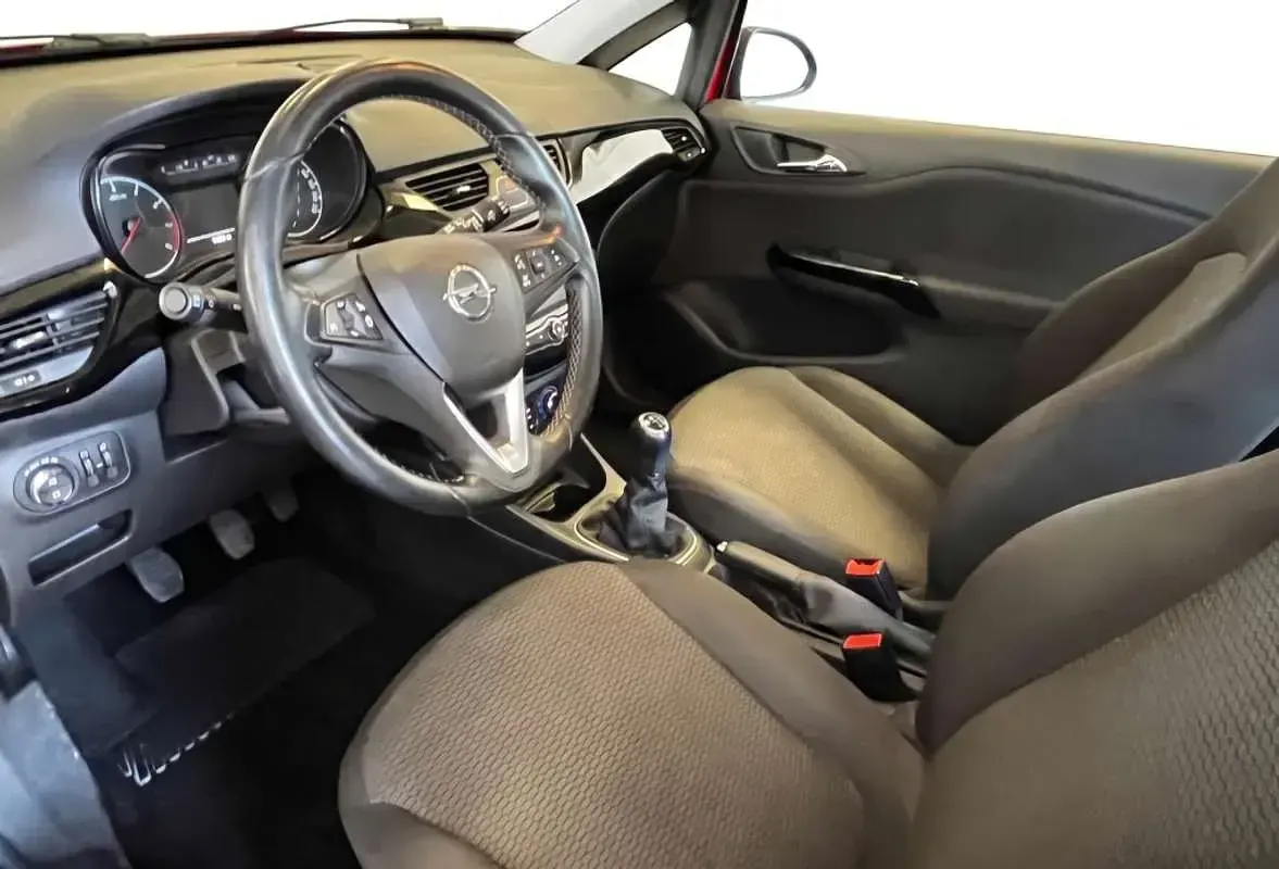 Usado Opel Corsa Excellence 90 CV (66 kW) 2016 Rojo Utilitario