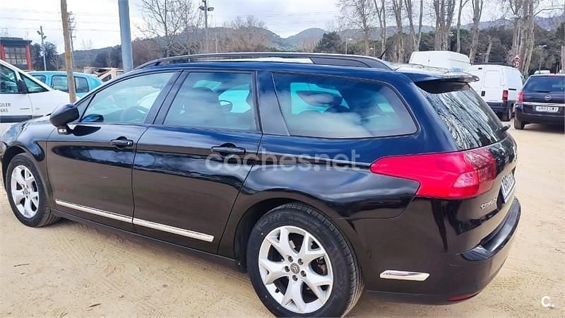 Usado Citroën C5 Business Class 140 HP (102 kW) 2010 Preto Carrinha