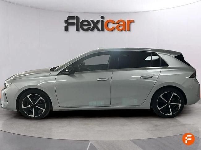 Usado Opel Astra Edition 130 CV (95 kW) 2023 Gris Berlina