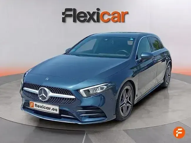 Usado Mercedes A200 150 CV (110 kW) 2019 Gris / plata Berlina