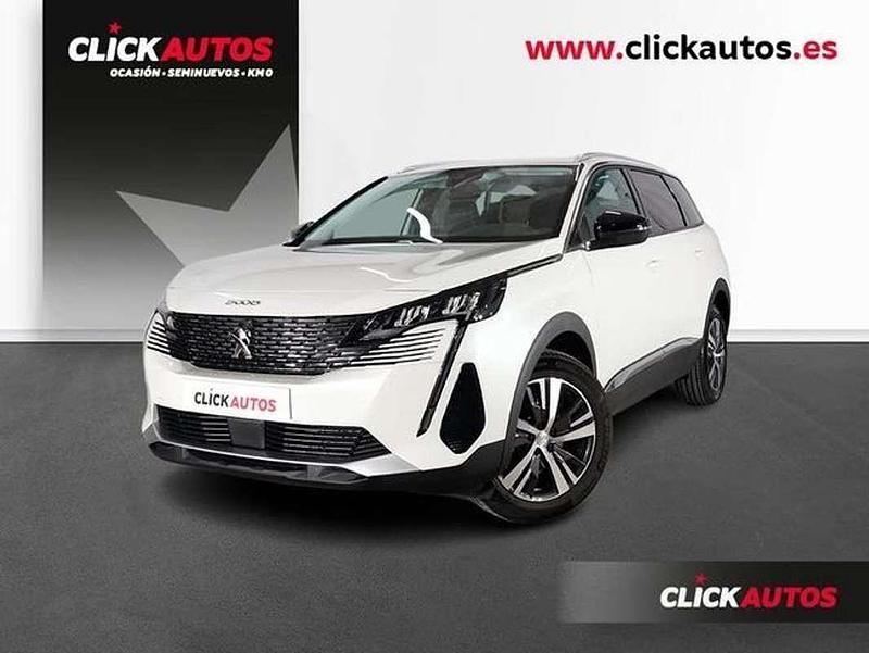 Usado Peugeot 5008 Allure 131 CV (96 kW) 2023 Blanco Monovolumen