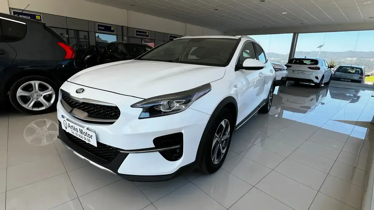 Usado Kia XCeed 120 CV (88 kW) 2021 Blanco SUV