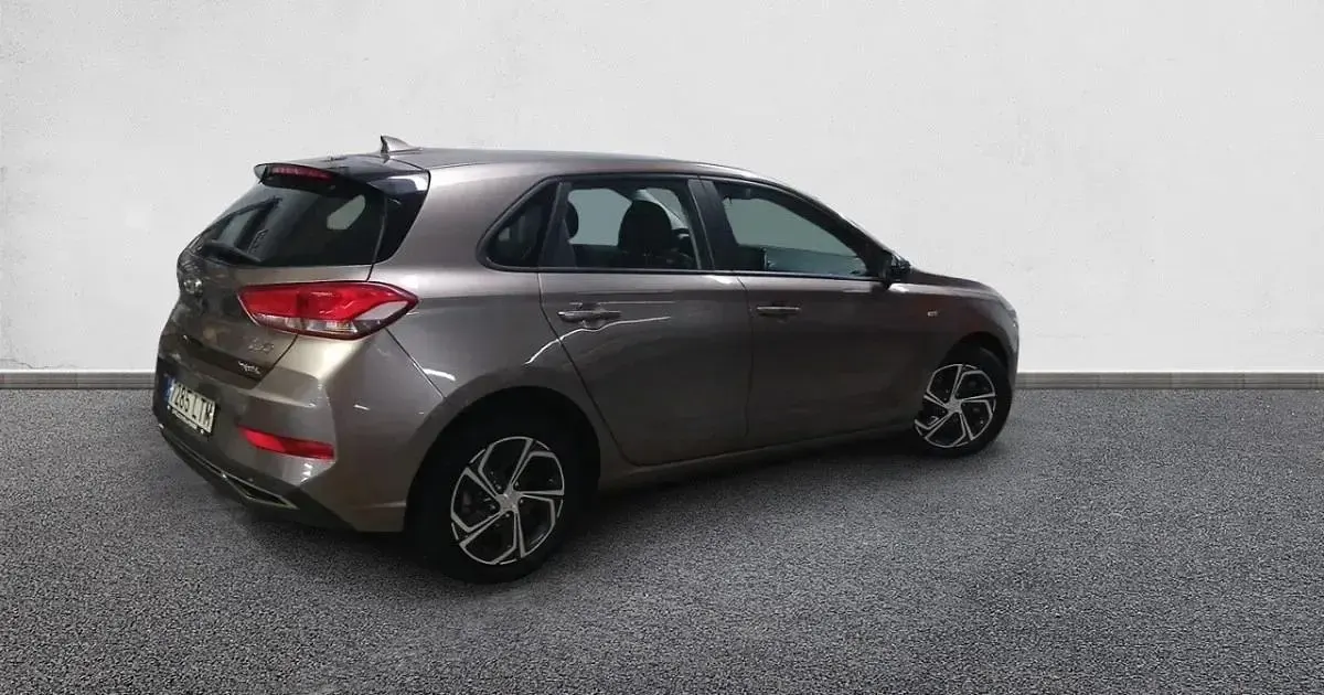 Usado Hyundai i30 120 CV (88 kW) 2021