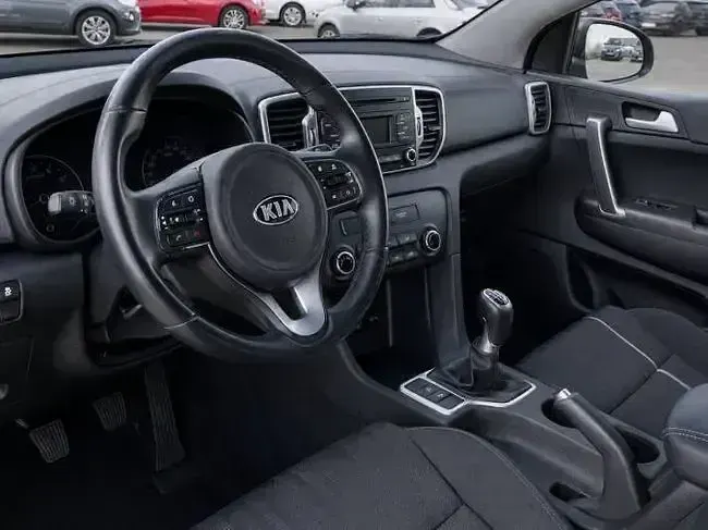 Usado Kia Sportage 136 CV (100 kW) 2016 Amarillo SUV