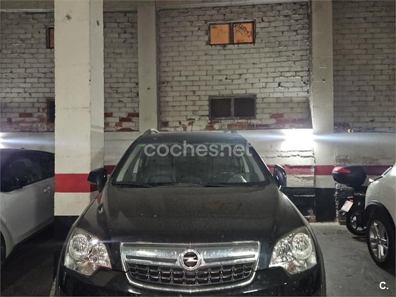 Usado Opel Antara Enjoy 163 CV (119 kW) 2012 Negro SUV