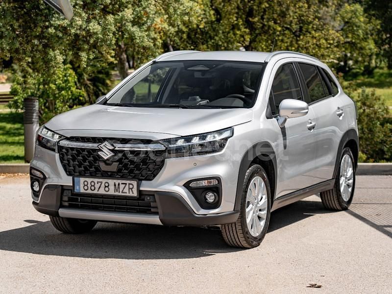 Usado Suzuki SX4 S-Cross 116 CV (85 kW) 2023 Gris / plata SUV