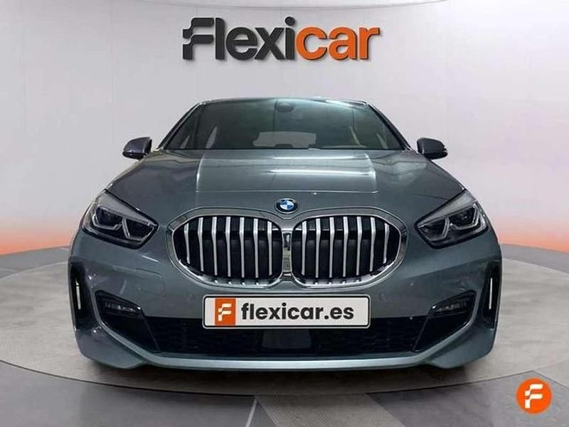 Usado BMW 118 150 CV (110 kW) 2023 Gris Utilitario