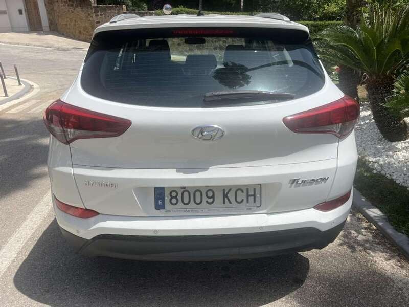Käytetty Hyundai Tucson 178 HP (130 kW) 2017 Valkoinen Katumaasturi