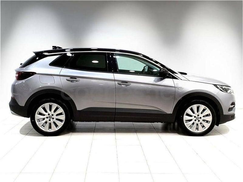 Usado Opel Grandland X Ultimate 224 CV (164 kW) 2020 Gris / plata SUV